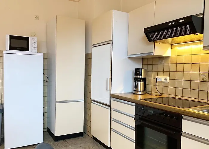 3 Zimmerwohnung Mit Garten